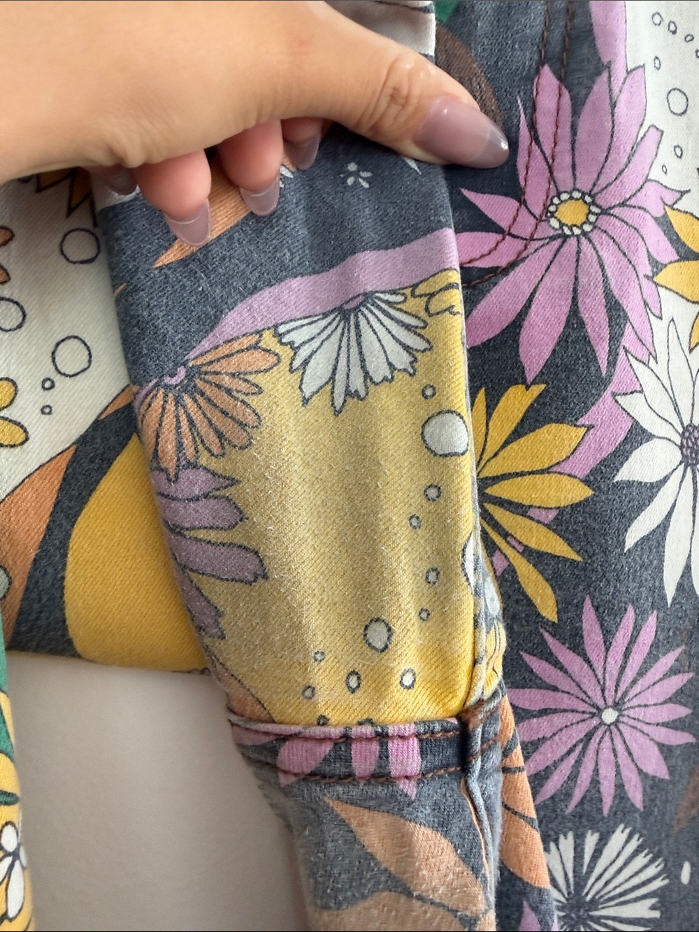 Rare free People floral flare jeans psychedelic combo Size 32 - Picture 6 of 8